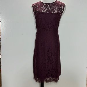 Eva Mendes eggplant color Lace Sleeveless Party
Dress Size: 16, fit 14